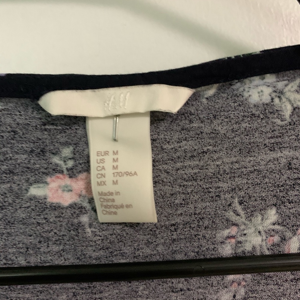 Draw string kimono - Picture 3 of 3